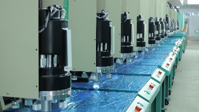 岳陽超聲波焊接機(jī)：破解無紡布焊接難題的智能解決方案